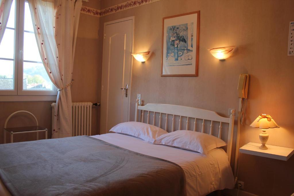 Logis Hotel Les Cimes Argelès-Gazost Rom bilde